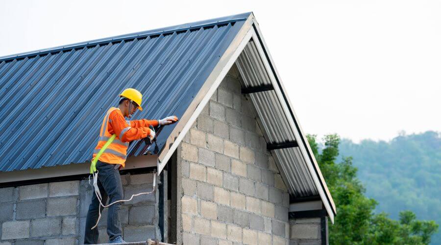 Professional residential roofers in Playas, NM